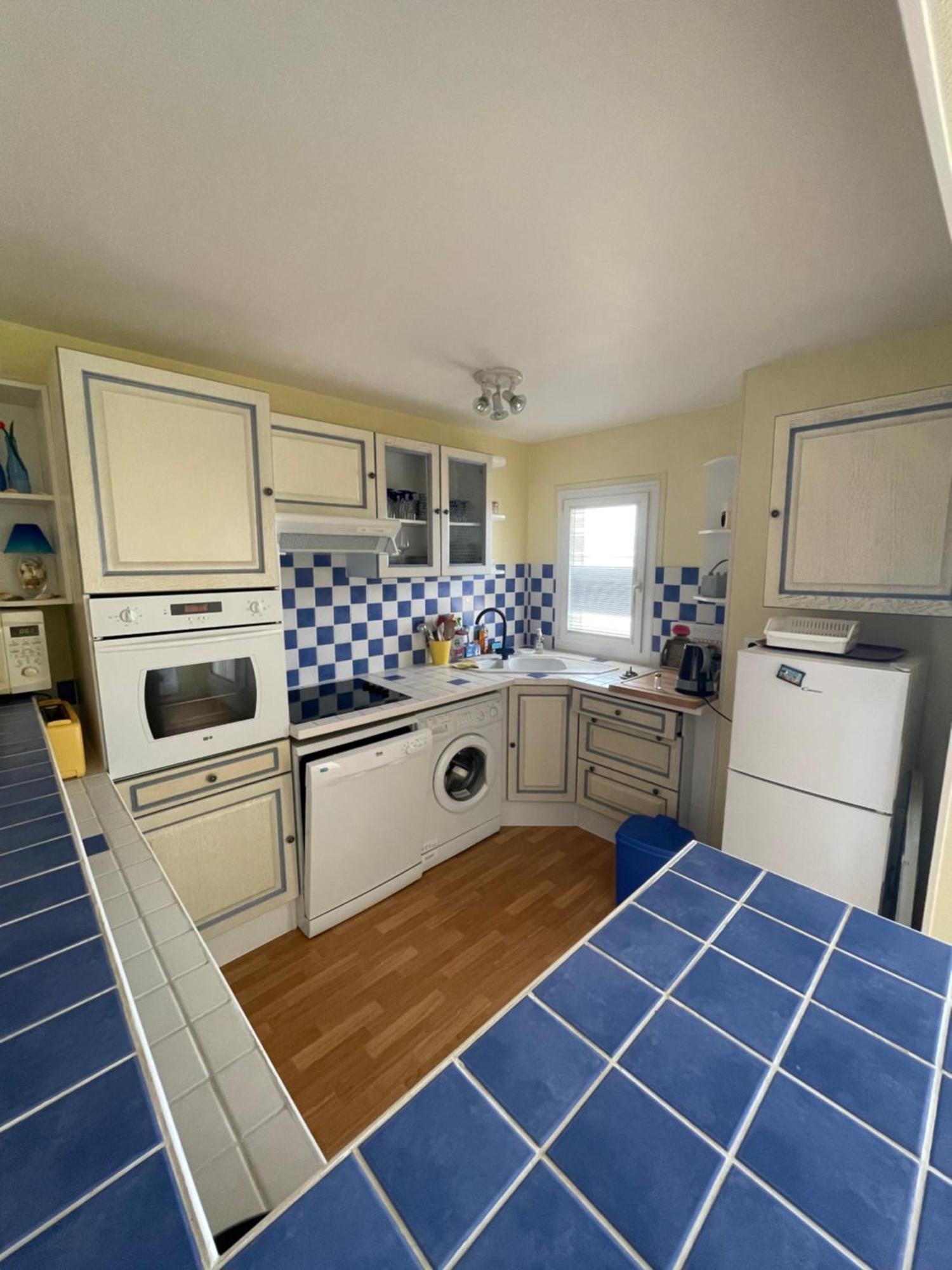 Appartement Vu Sur Mer Кабур Екстериор снимка